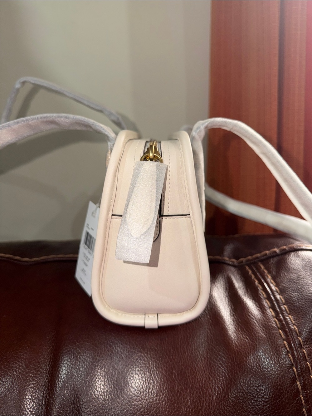 ‼️NEW Coach Swing Zip Small Chalk Leather Shoulder Bag - Picture 9 of 12